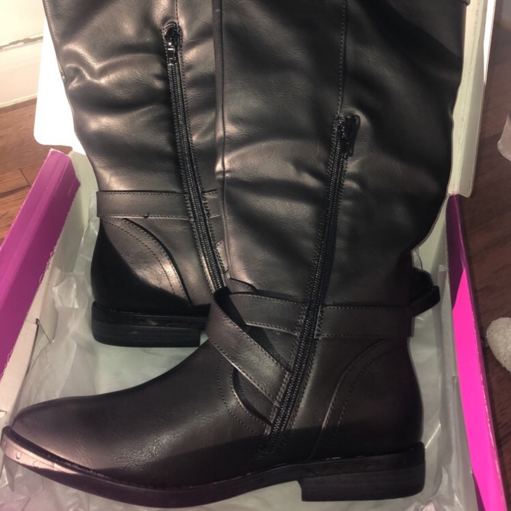 Brand New Black Calf high Boots